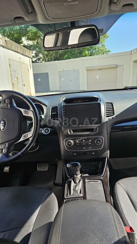Kia Sorento-15