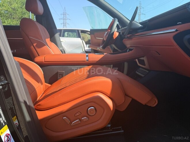 Changan Qiyuan Q07-18