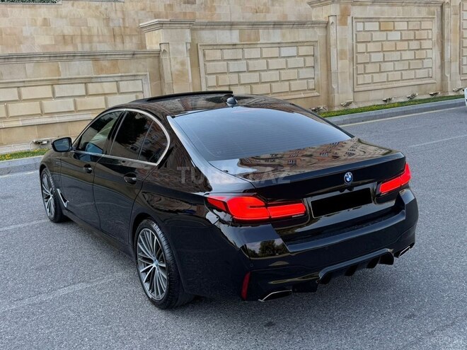 BMW 530e-6