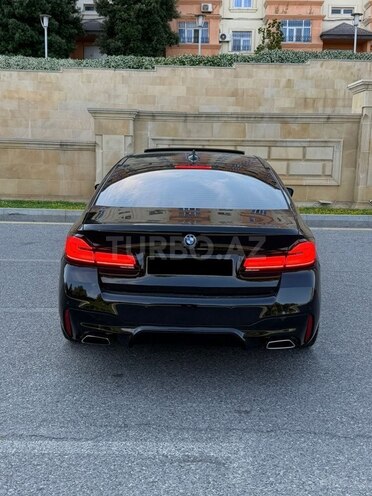 BMW 530e-8
