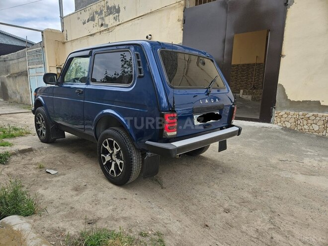 LADA (VAZ) Niva-4