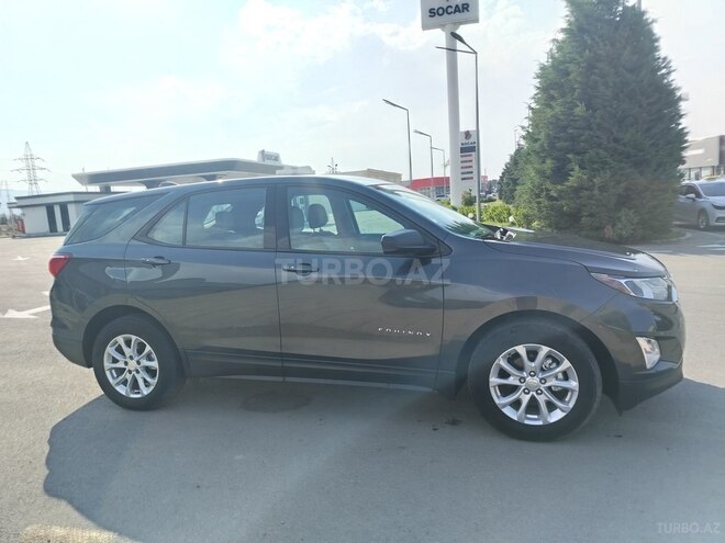 Chevrolet Equinox-4