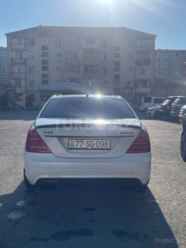 Mercedes S 350-11