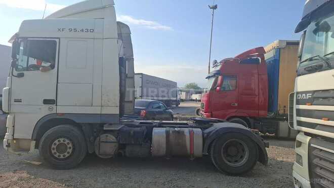 DAF 105 XF-12
