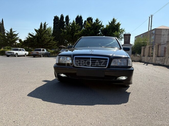 Mercedes C 180-3