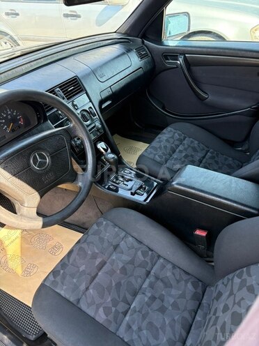 Mercedes C 180-10