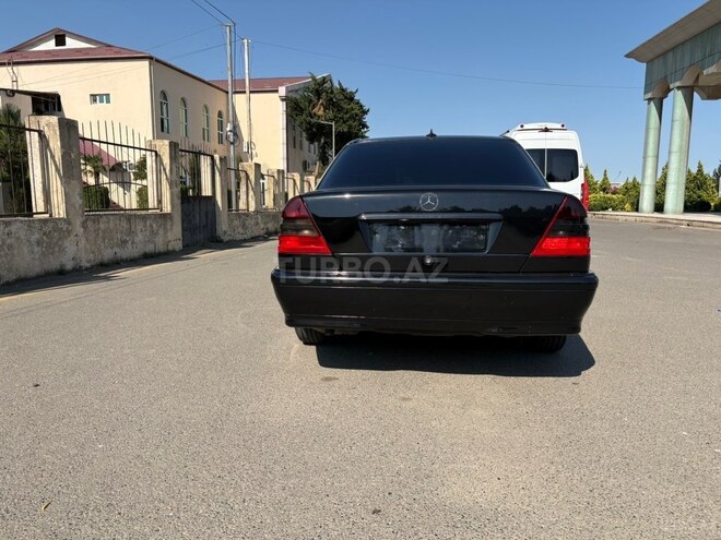 Mercedes C 180-8