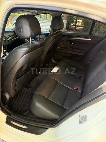 BMW 528-7