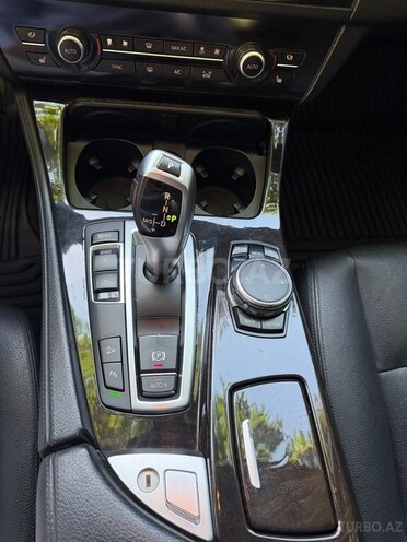 BMW 528-10