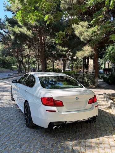 BMW 528-2