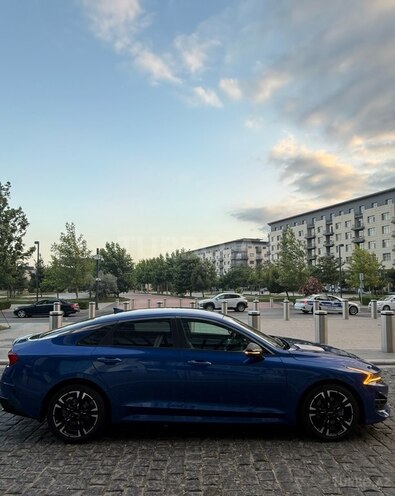 Kia K5-7