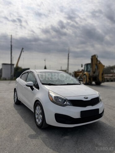 Kia Rio-4