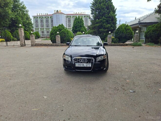 Audi A4-1