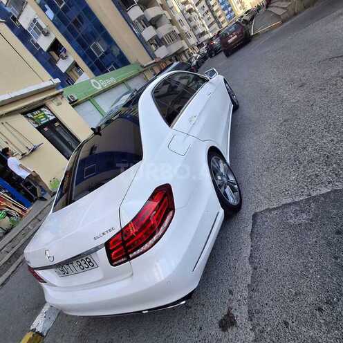 Mercedes E 220-8
