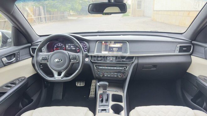 Kia Optima-15