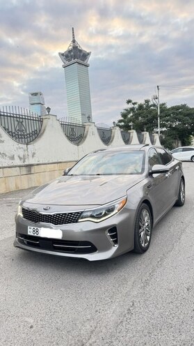 Kia Optima-3