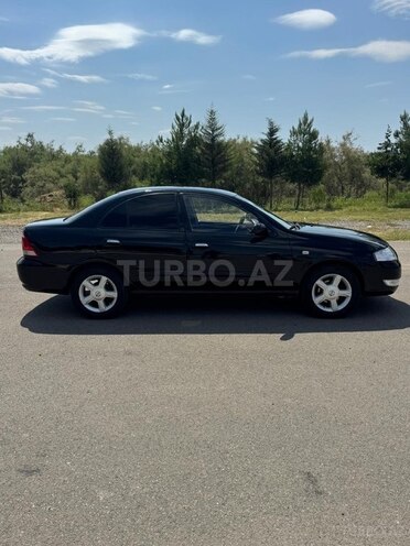 Nissan Sunny-3