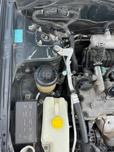 Nissan Sunny-13