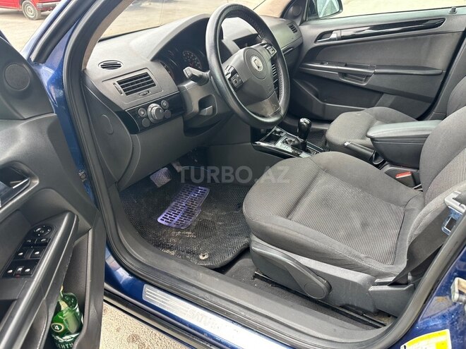 Opel Astra-14