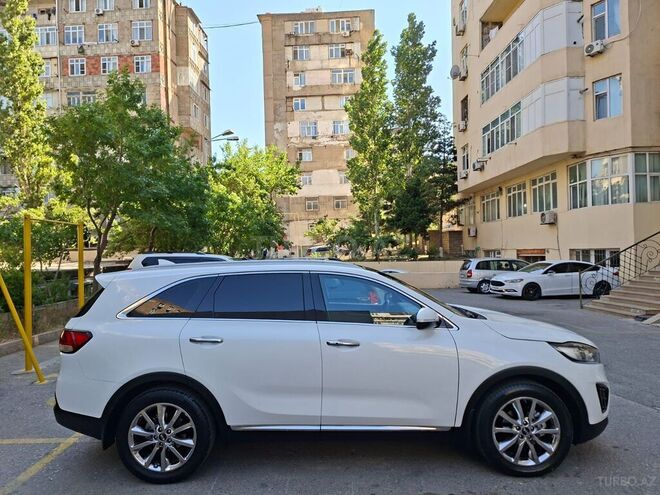 Kia Sorento-7
