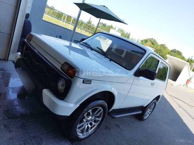 LADA (VAZ) Niva-3