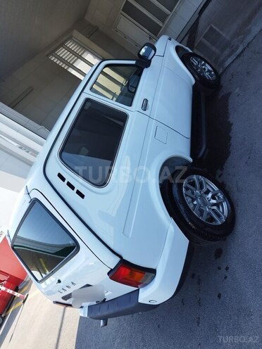 LADA (VAZ) Niva-21