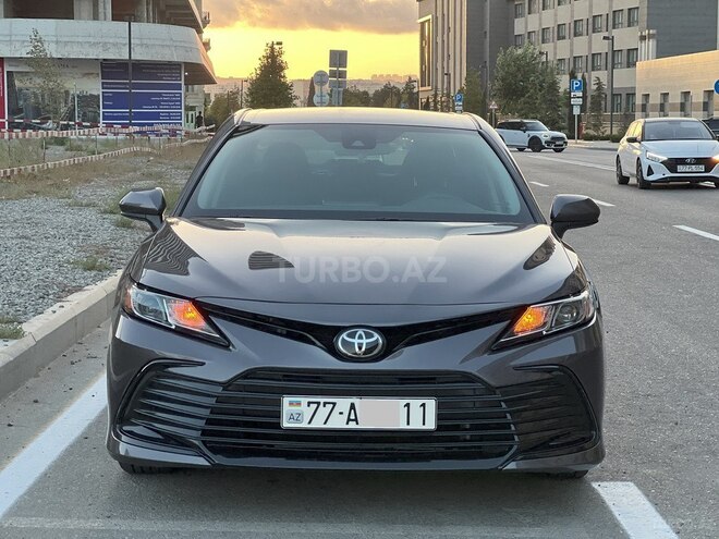 Toyota Camry-3