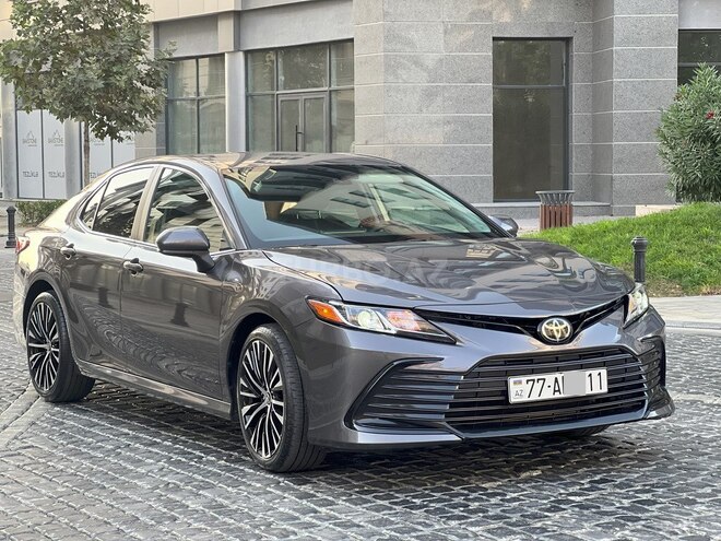 Toyota Camry-4