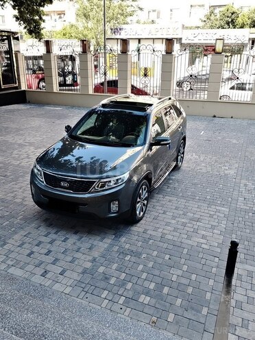 Kia Sorento-11
