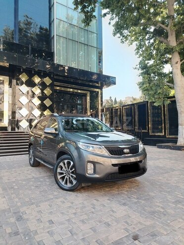 Kia Sorento-4