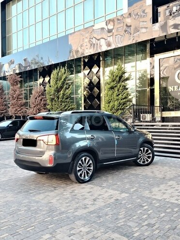 Kia Sorento-6