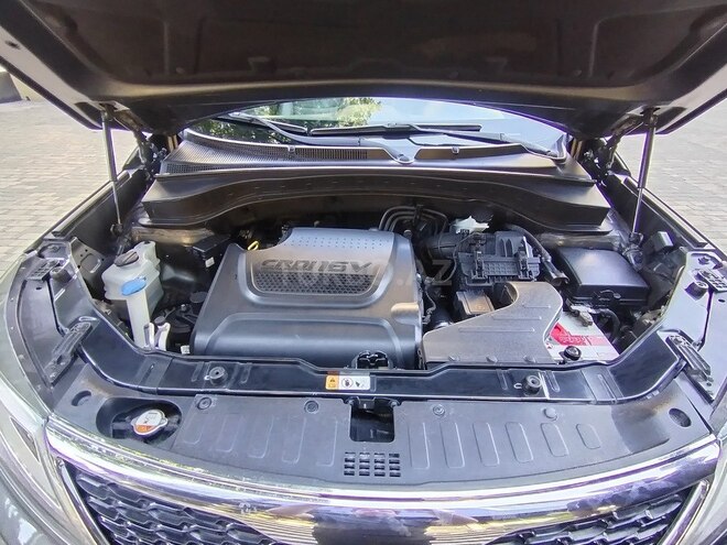 Kia Sorento-16