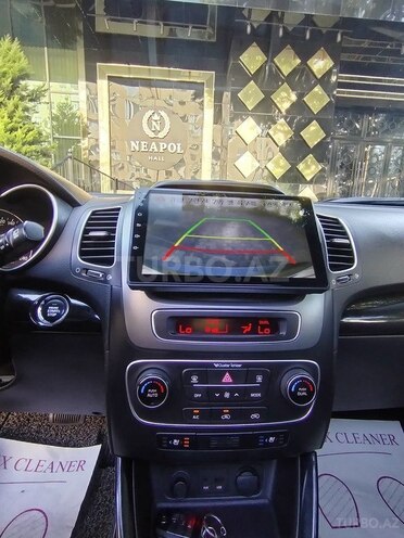 Kia Sorento-10