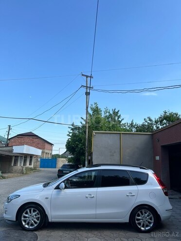 Hyundai i30-10