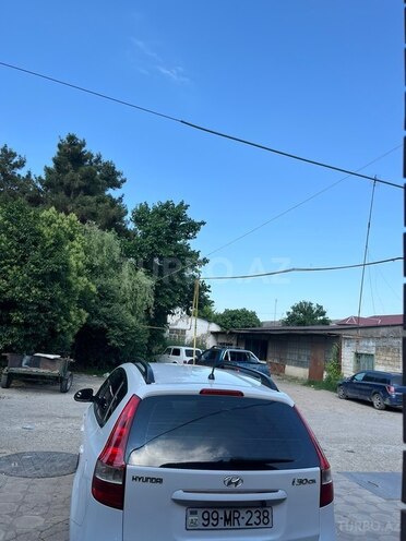 Hyundai i30-4