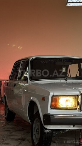 LADA (VAZ) 2107-4