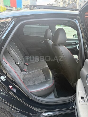 Hyundai Sonata-9
