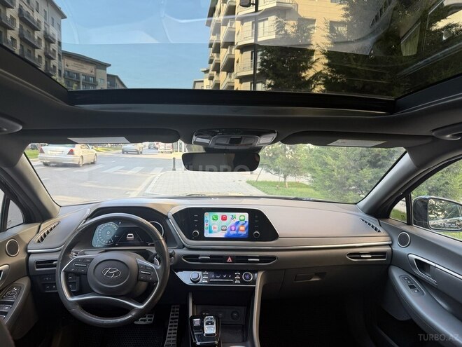Hyundai Sonata-10