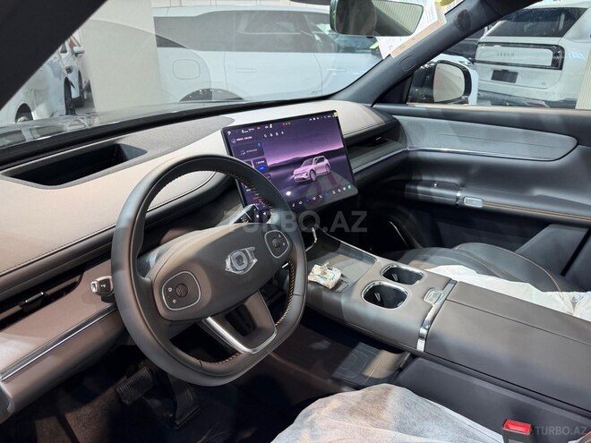 Changan Qiyuan Q07-4