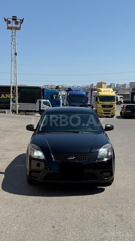 Kia Rio-1