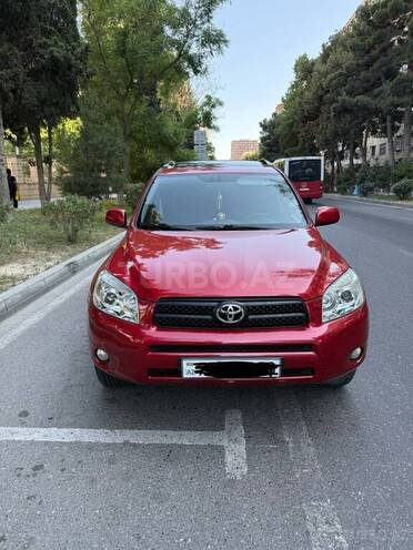 Toyota RAV4-4