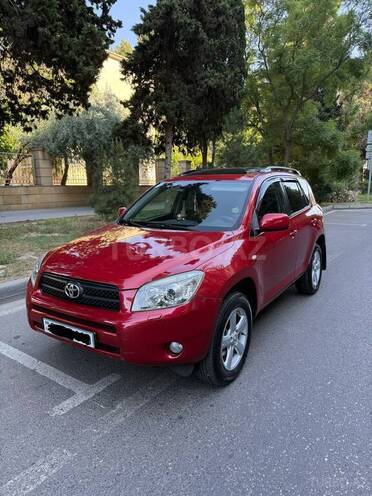 Toyota RAV4-3
