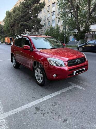 Toyota RAV4-1