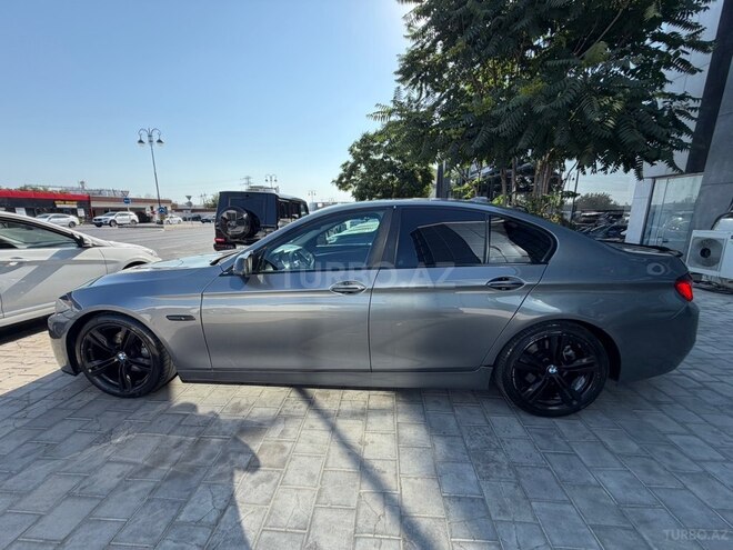 BMW 528-8