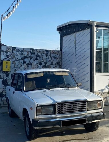 LADA (VAZ) 2107-4