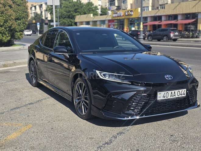 Toyota Camry-3