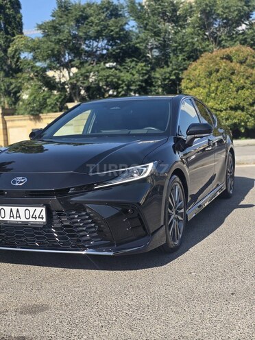 Toyota Camry-4