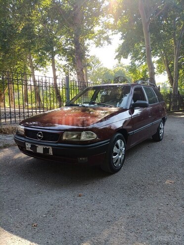 Opel Astra-6