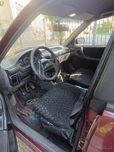 Opel Astra-8