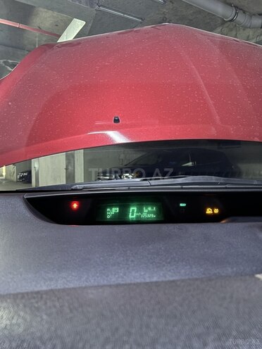 Toyota Prius-9